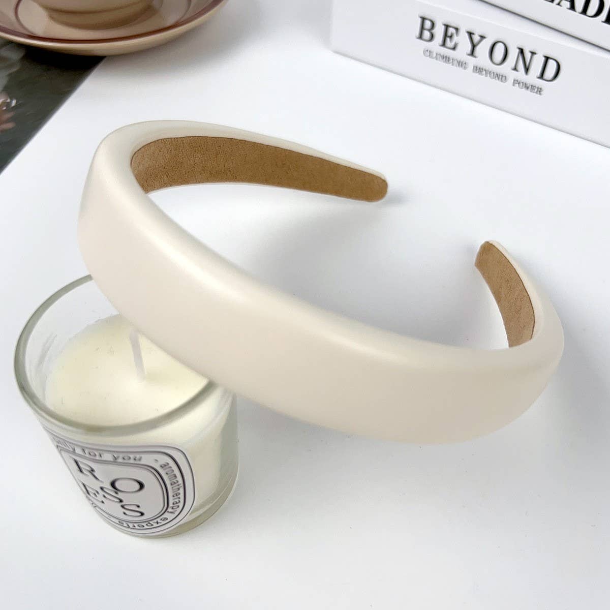 TEXTURED SOLID COLOR WIDE BRIM HIGH TOP HEADBAND