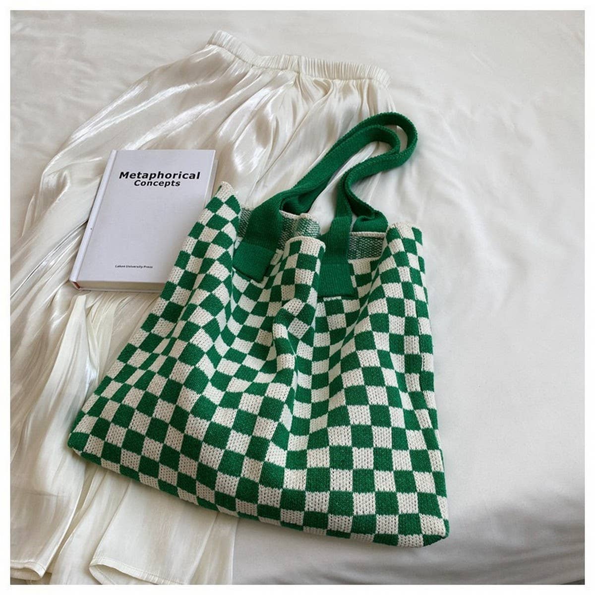 CWAB1950_PLAID PATTERN KNITTED TOTE BAG