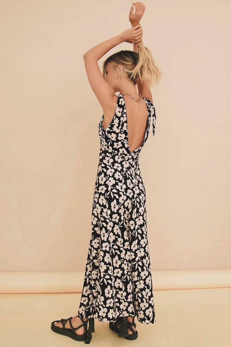 CWDMD5988_SUMMER V-NECK LACE-UP SEXY SWING DRESS