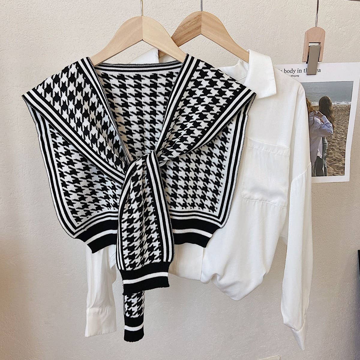 CWASC03122_STRIPED KNIT SHAWL SCARF FOR WOMEN