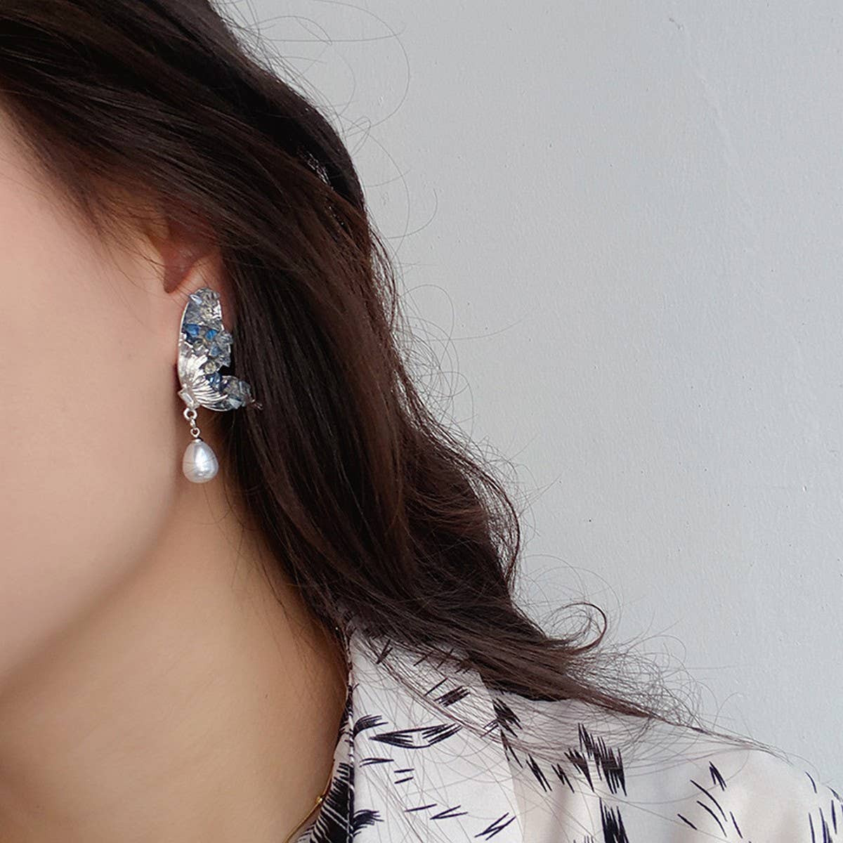 SUPER FAIRY CRYSTAL BUTTERFLY EARRINGS