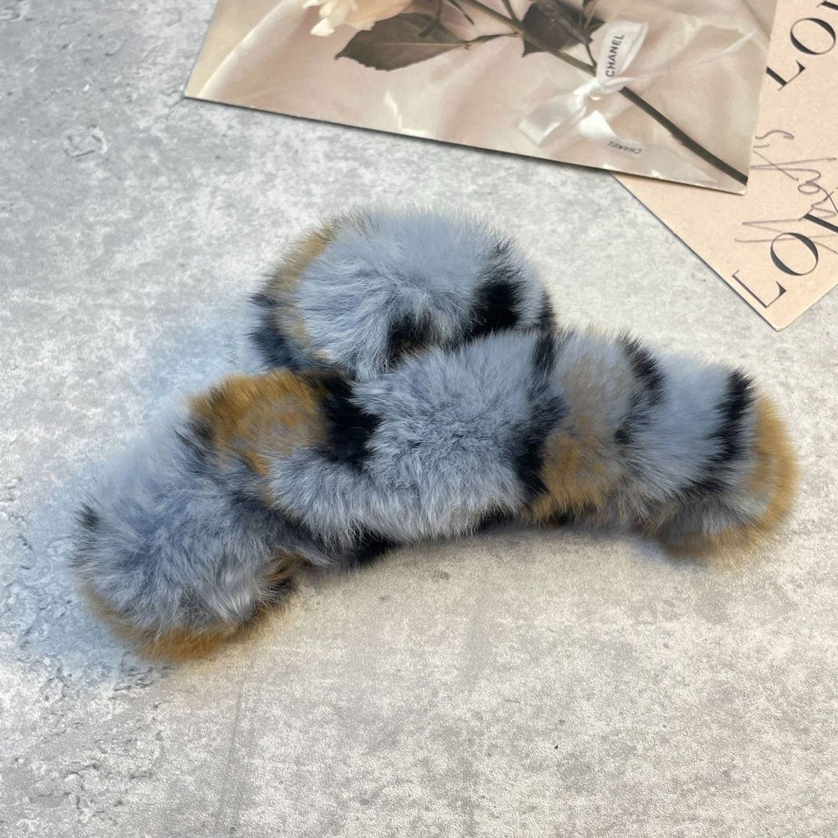 Rex Rabbit Fur Claws - Elegant Mixed Color Clips
