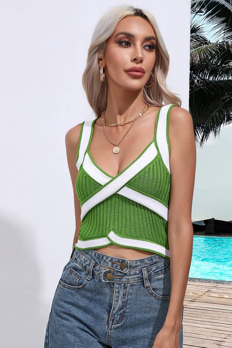 CWOSWSL0086_Sleeveless Contrast Tape Detailed Top Sweater