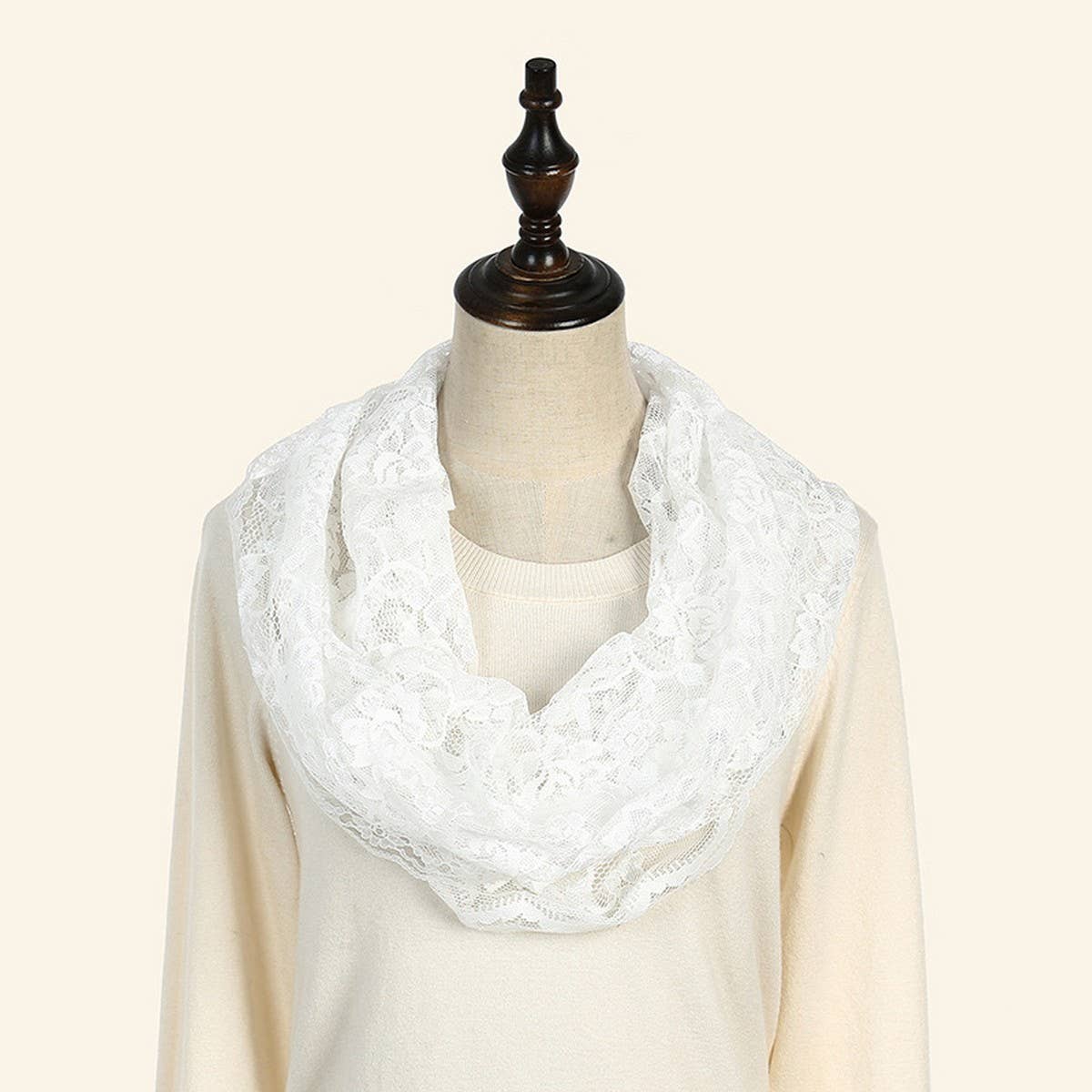 BLACK AND WHITE LACE LADIES WEDDING VEIL_CWMM1988