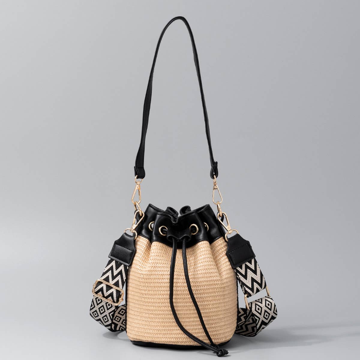 WOMEN HANDMADE STRAW BUCKET CROSSBODY BAG_CWAB1999