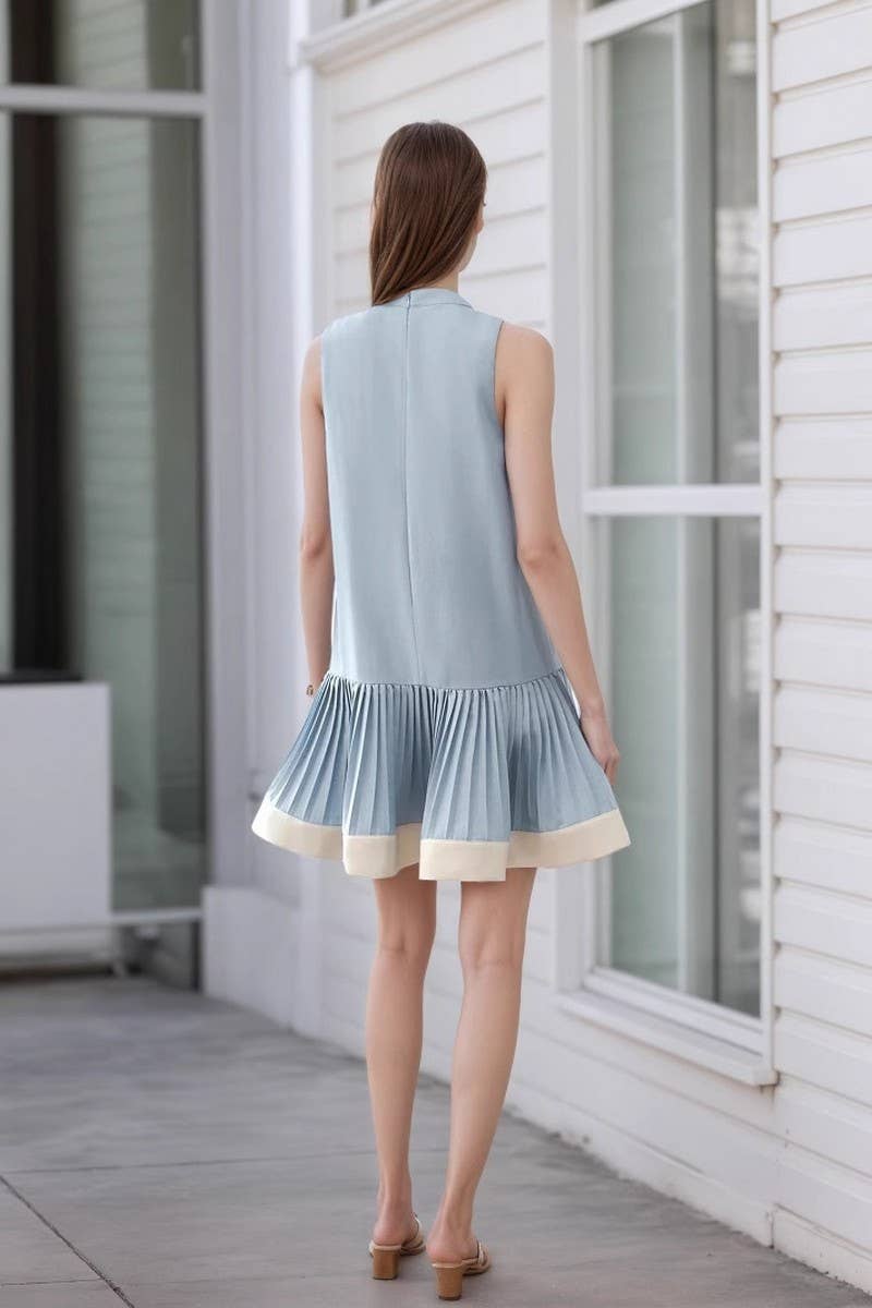CWDSD8817_CREW NECK PLEATED TWO-TONE SLEEVELESS DRESS