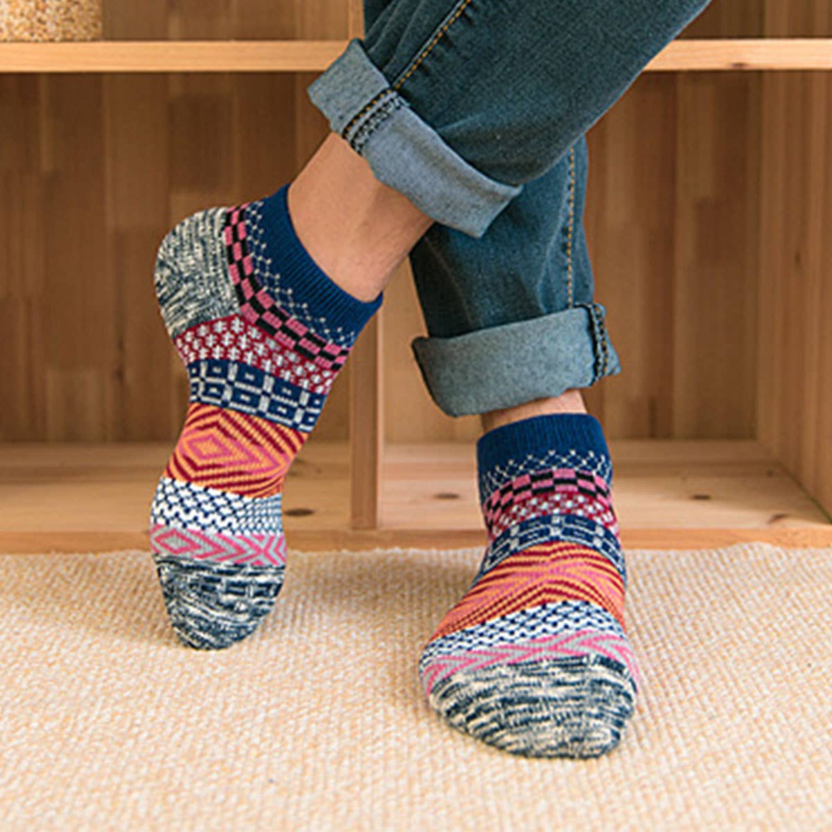 5PCS/SET ALPACA VINTAGE FLORAL PATTERN SOCKS_CWMS0207