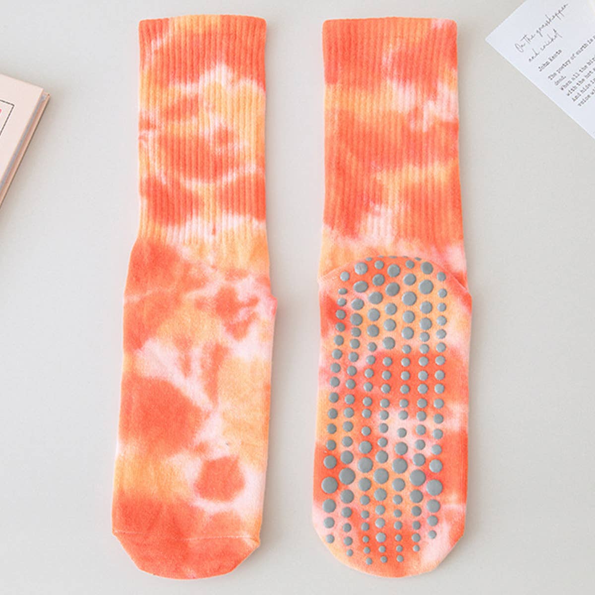 PILATES ANTI-SLIP SOCKS FOR WOMEN MIDDLE TUBE_CWMS0239