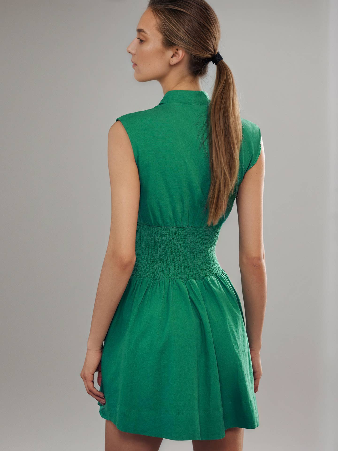 Collect waist temperament v-neck zipper dress