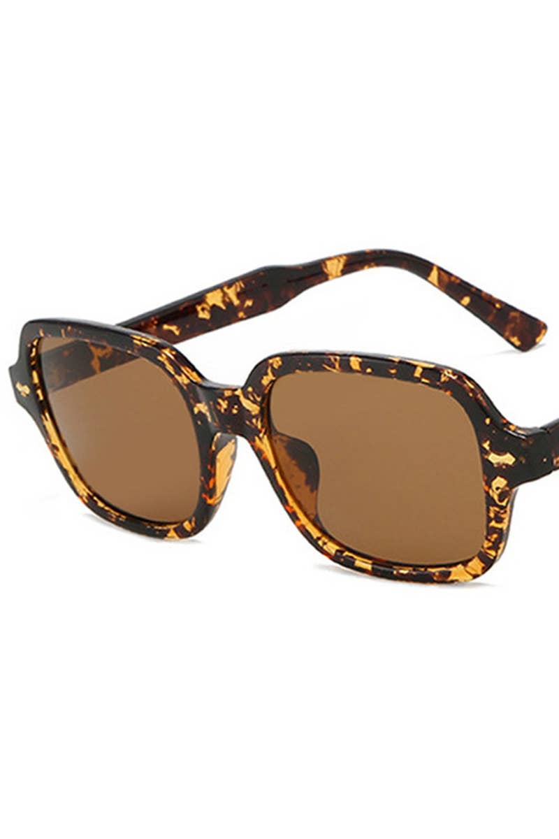 IRREGULAR SUNGLASSES