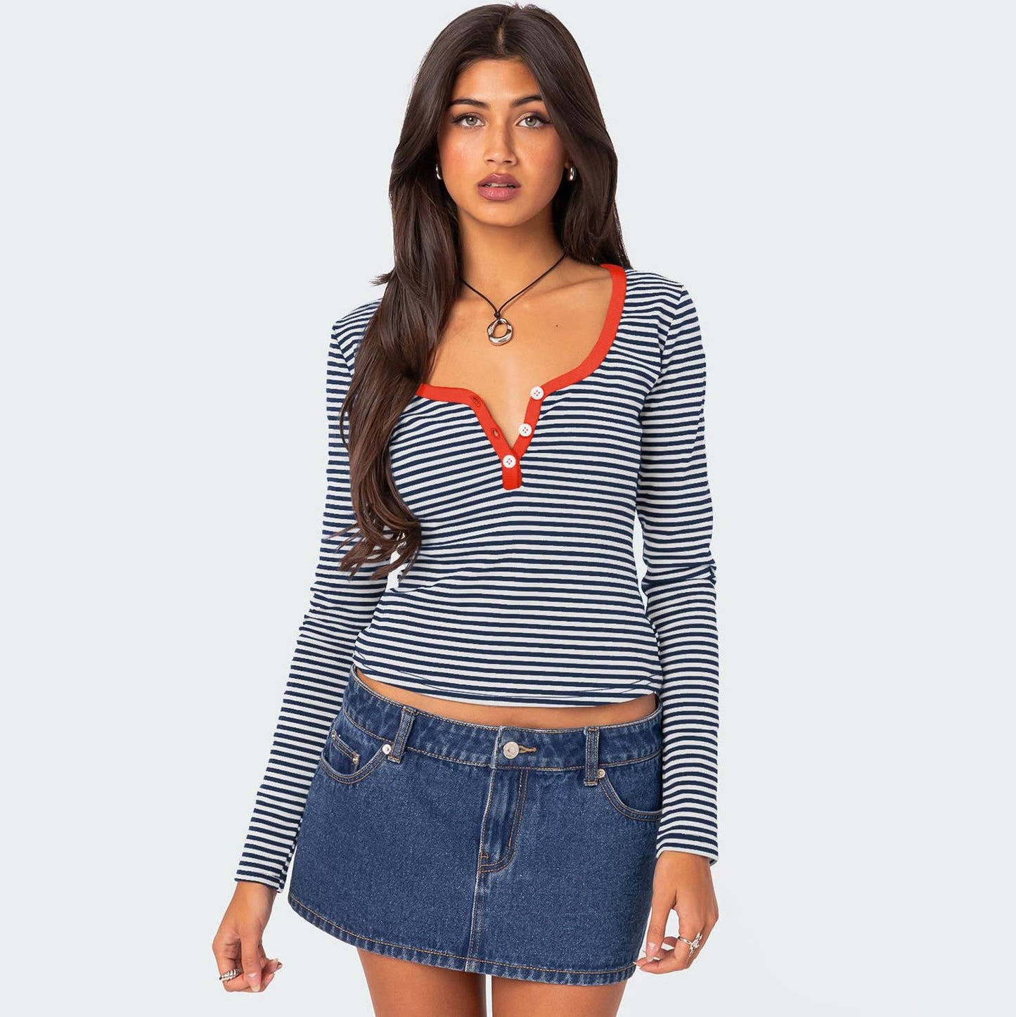 Chicken-neck contrasting striped knitted sweater