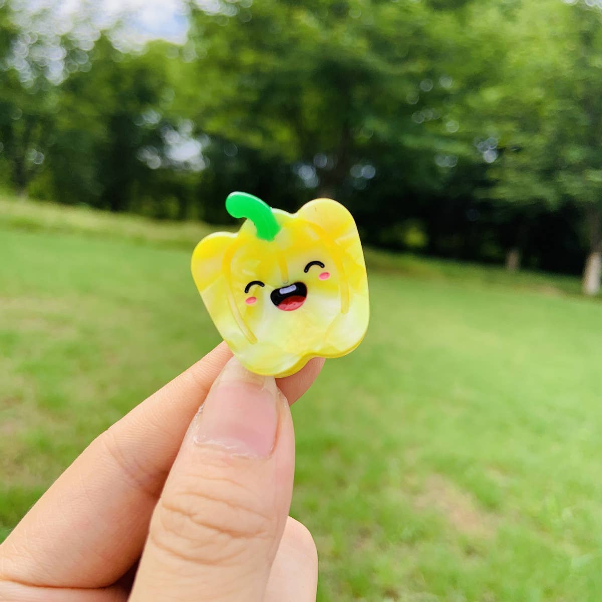 CWAHA4512_NEW EGGPLANT, CHILI, VEGETABLE HAIR CLIP