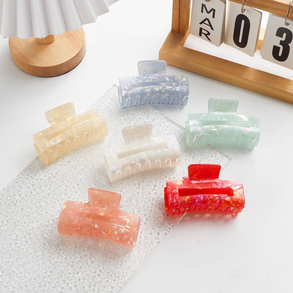 CWAHA1401_ELEGANT RECTANGLE MEDIUM HAIR CLAW CLIP