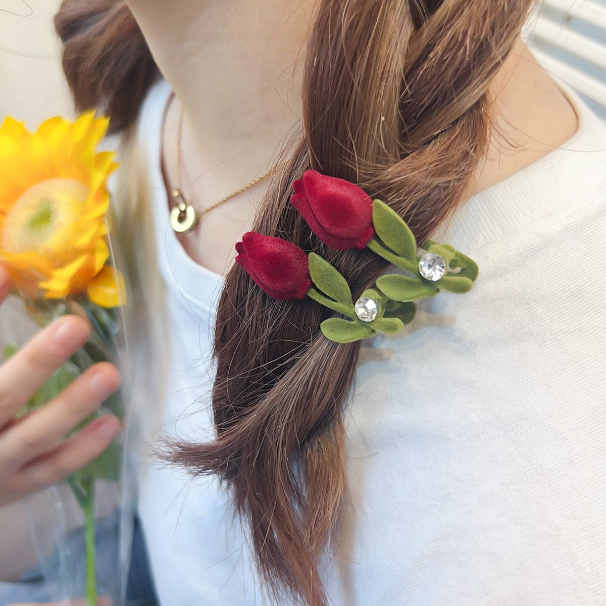 Alloy flocking tulip hairpin flower grab clip