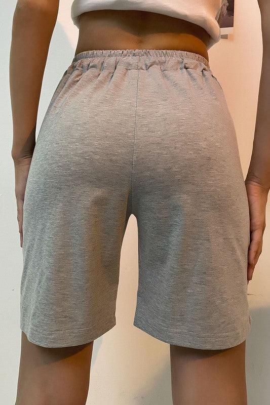 BANDING WAIST TIED CAUSAL SPORTS SHORTS - Doublju