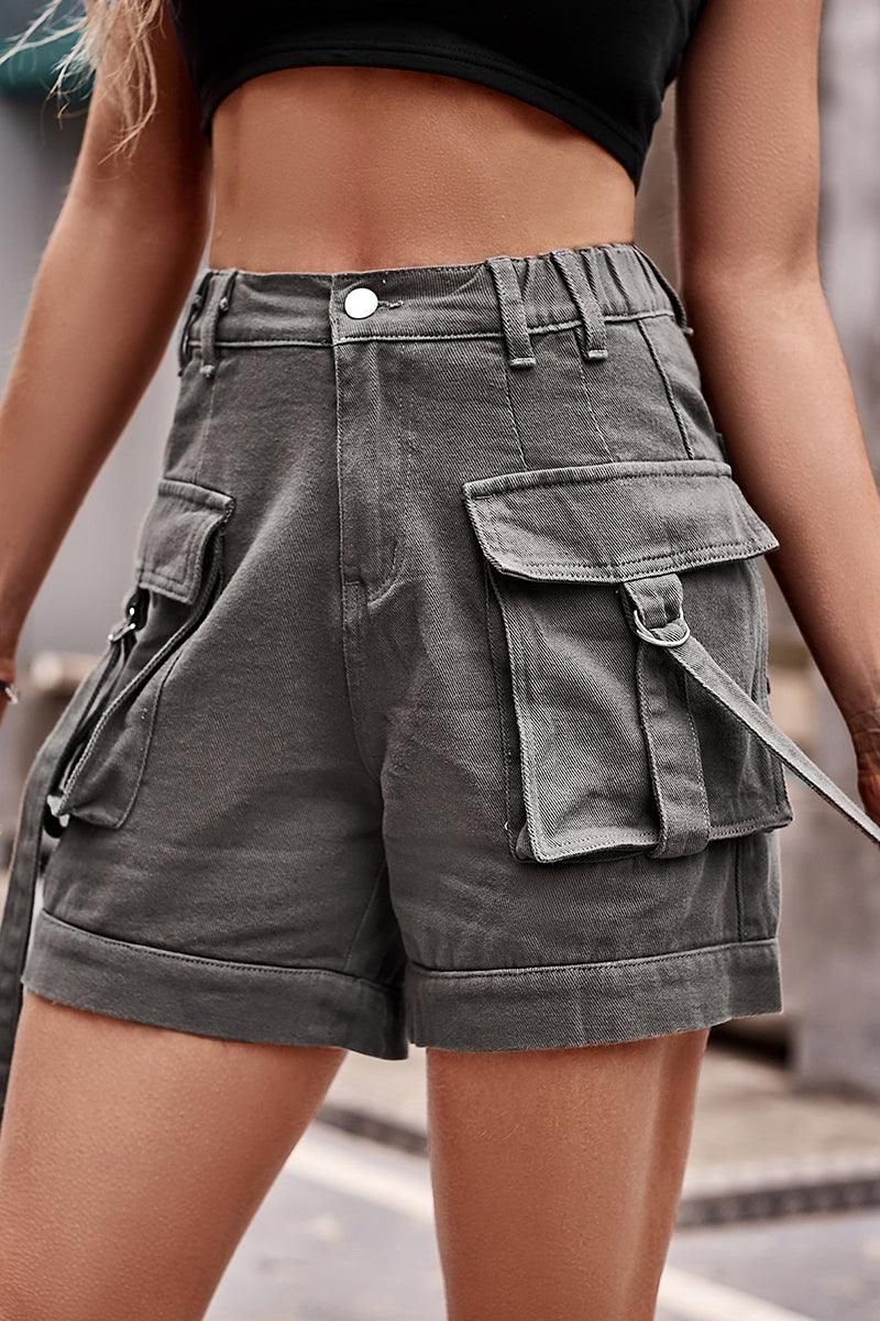 BUCKLED STRING POCKET SHORT CARGO PANTS - Doublju