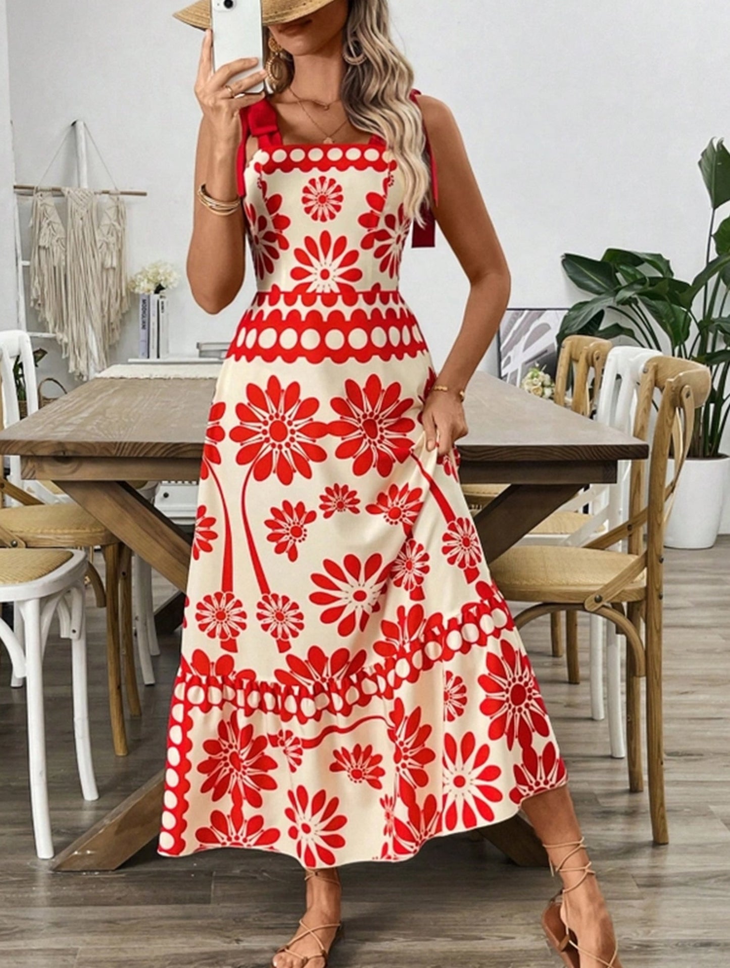 Boho Chic Locked-Down Floral Strap Dress ??Sleeveless A-Line Summer Maxi Dress