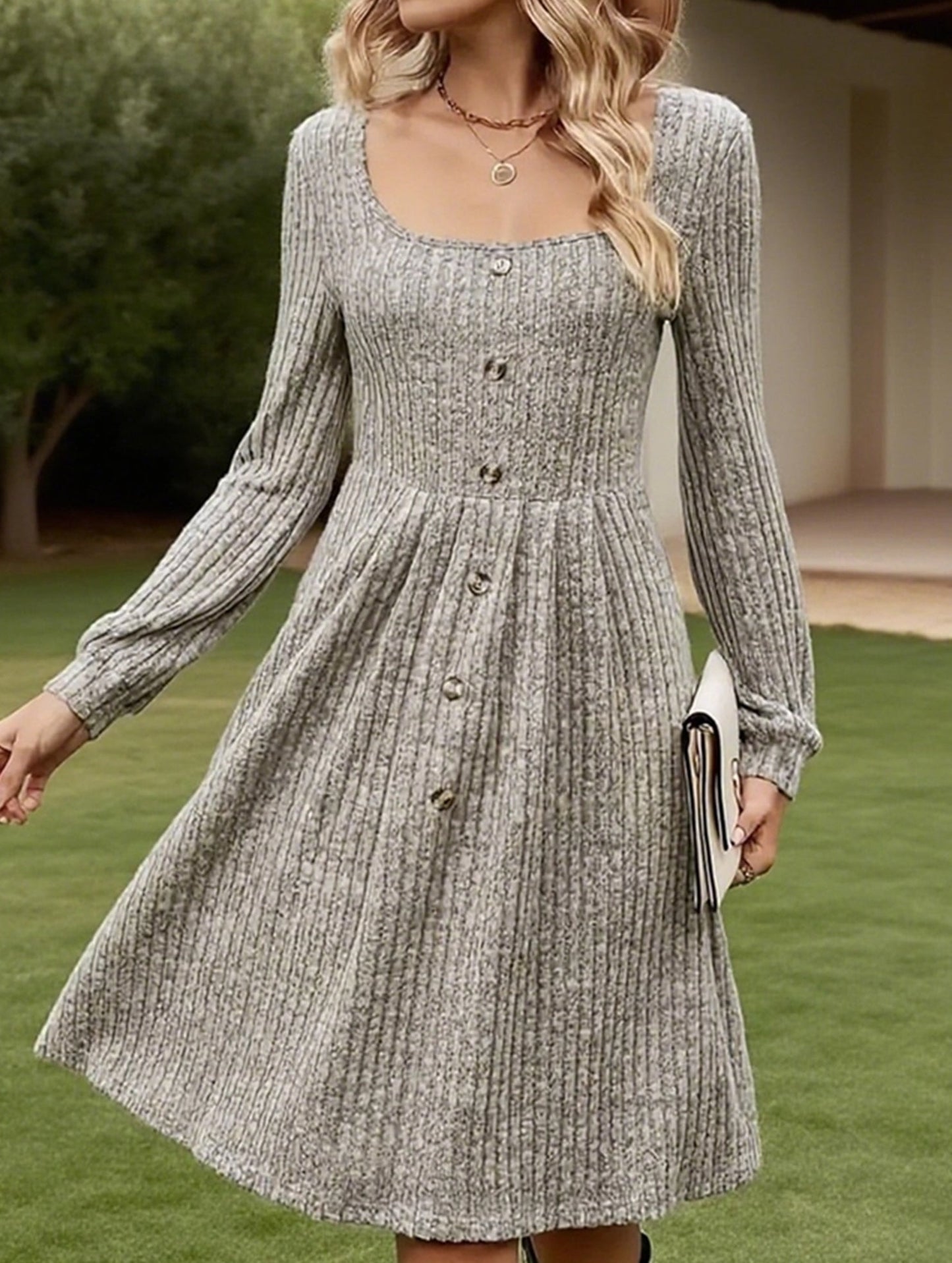 Long-sleeved square-neck solid-color dress