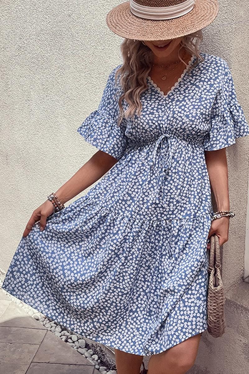 LACE TRIM V NECK EMPIRE WAIST FLORAL DRESS - Doublju
