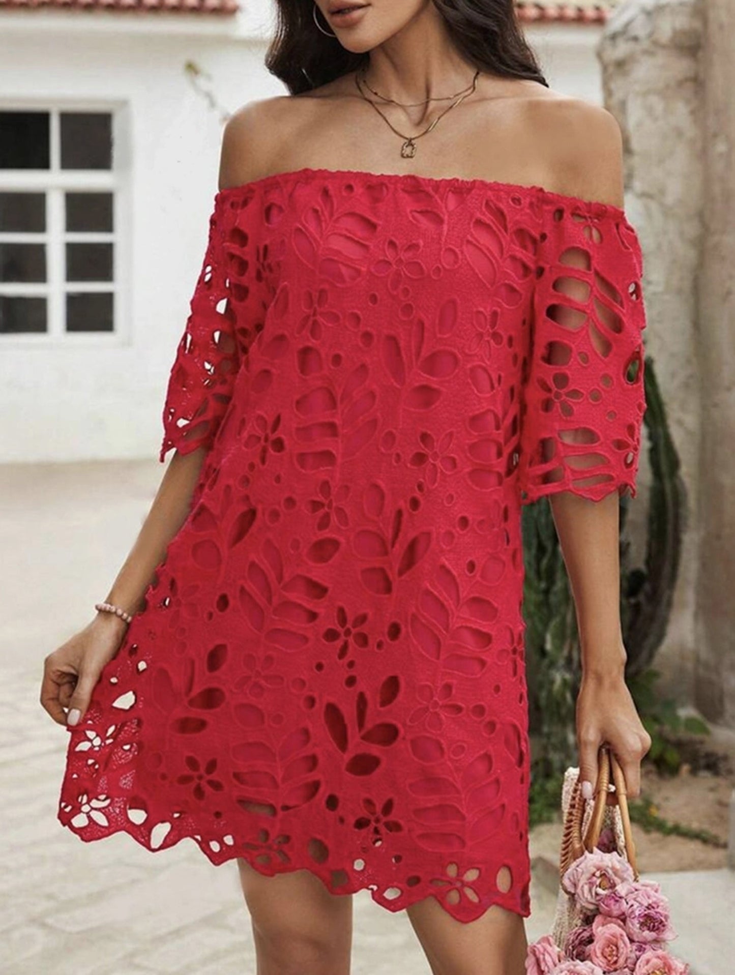 Lace Strapless Dress with Shoulder Cutout ??Elegant Fit, S??œXXL