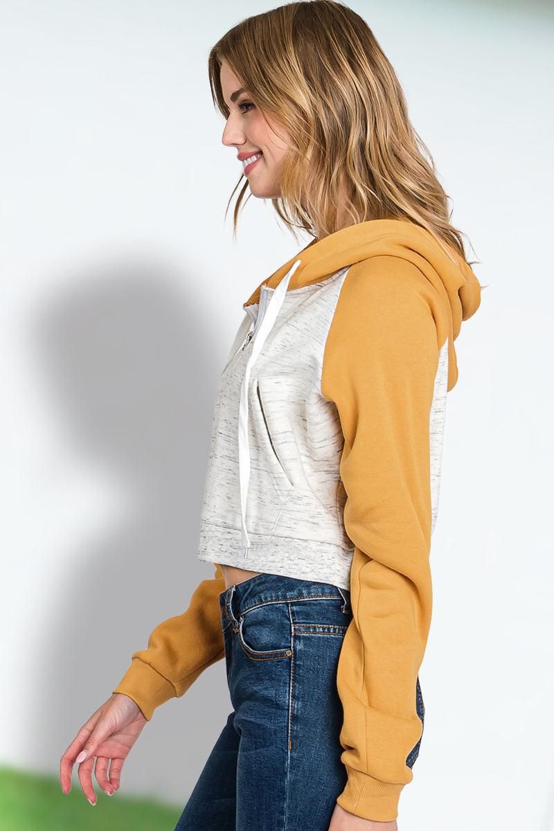 CONTRAST RAGLAN SLEEVE CROP ZIP UP HOODIE - Doublju