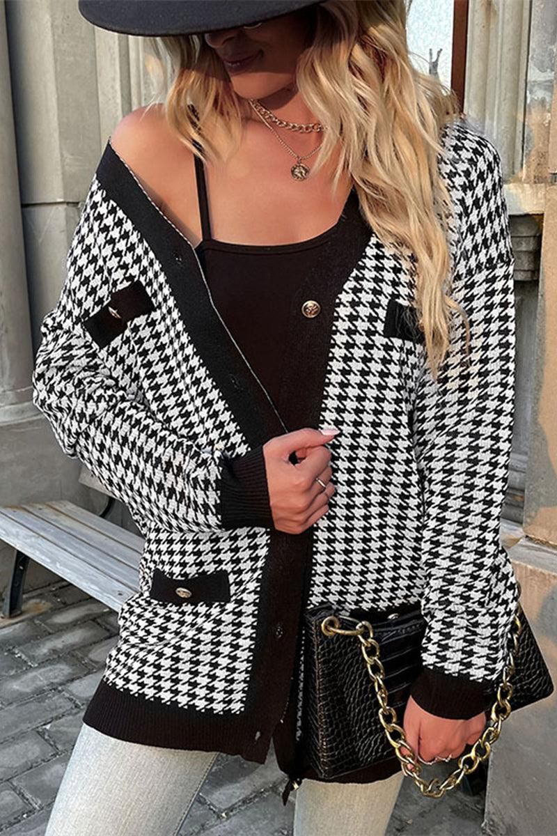 BUTTON CLOSURE PATTERNED CASUAL JACKET - Doublju