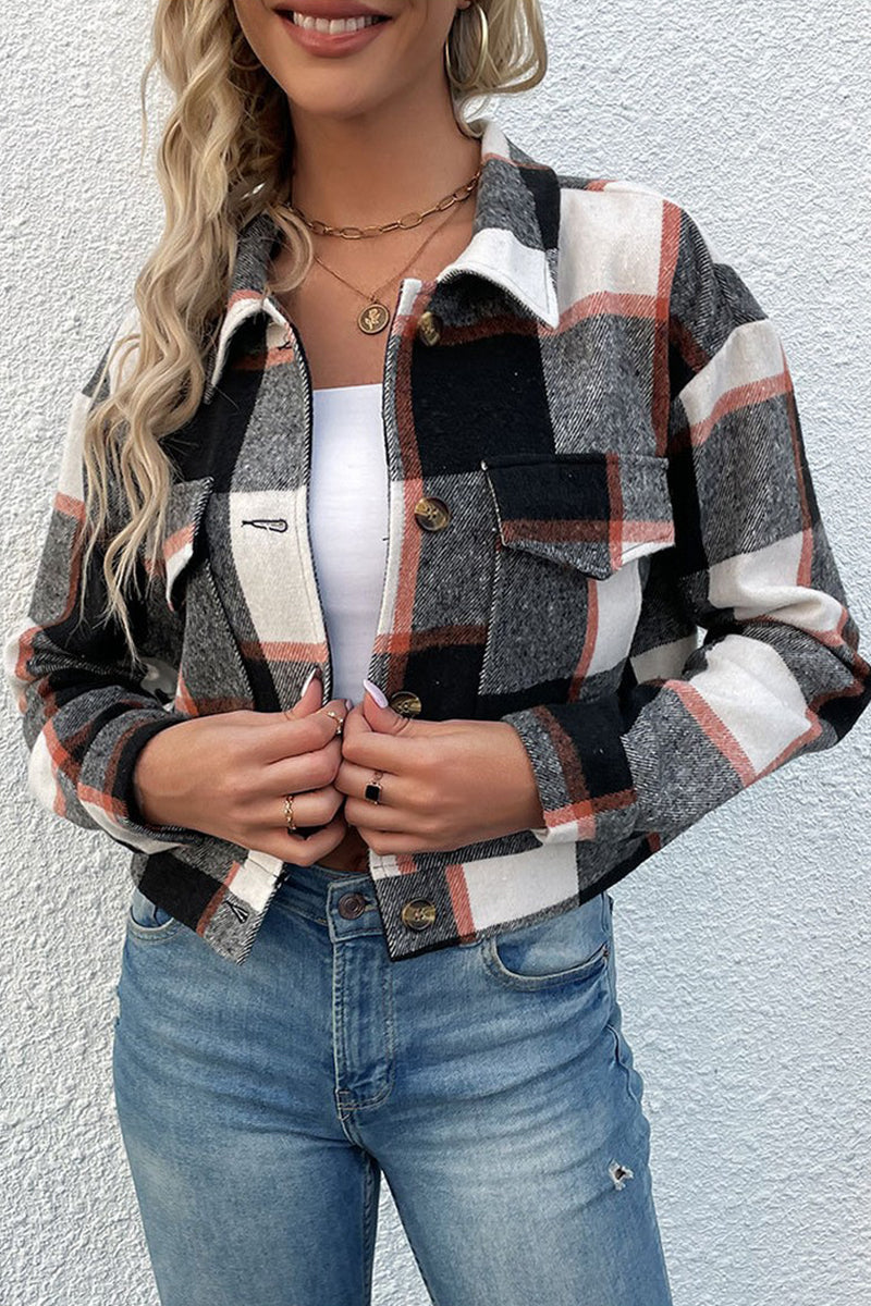 WOMEN PLAID PATTERN BUTTONED CROP JACKET