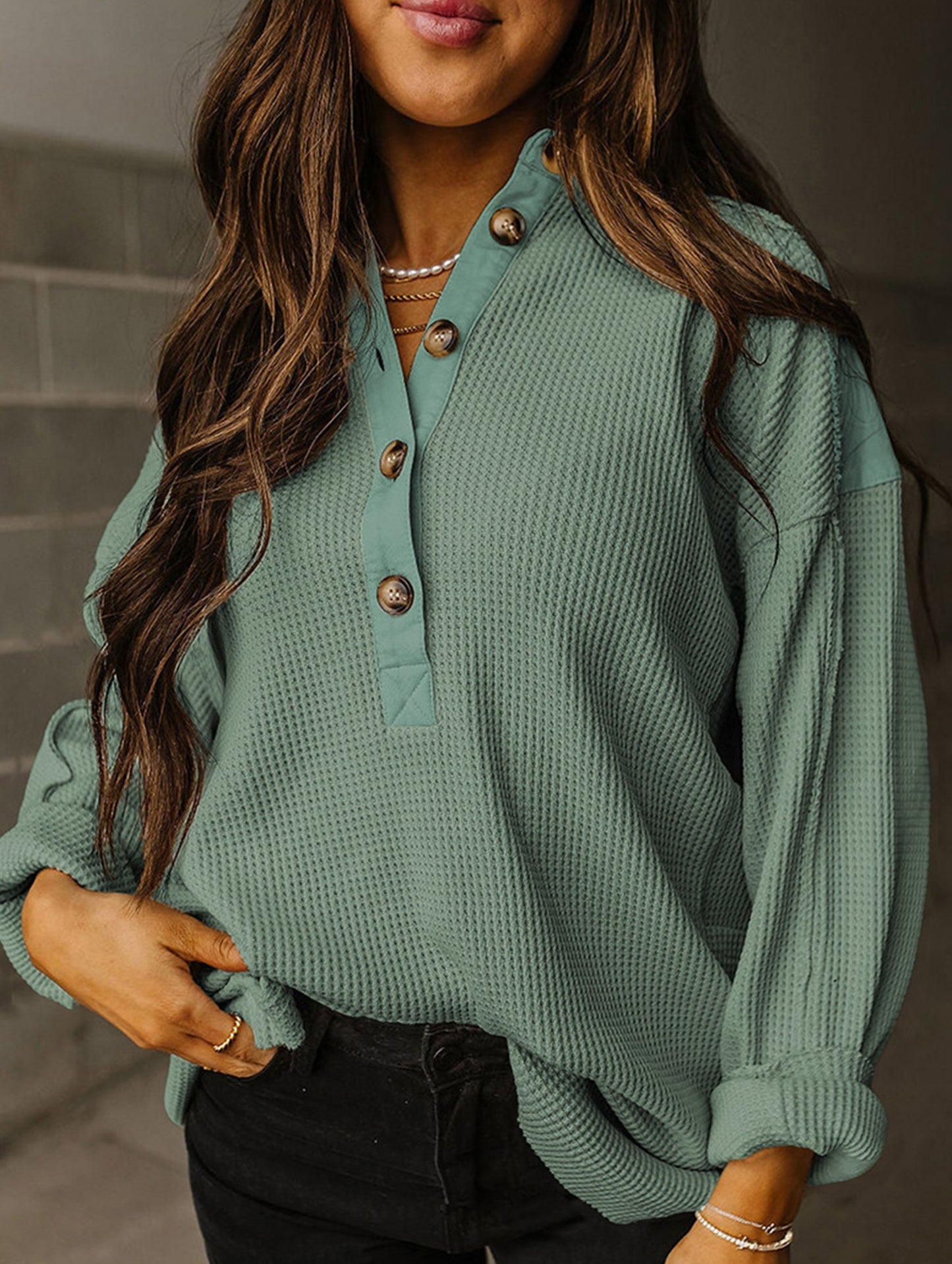 Oversize waffle-weave sweatshirt for women