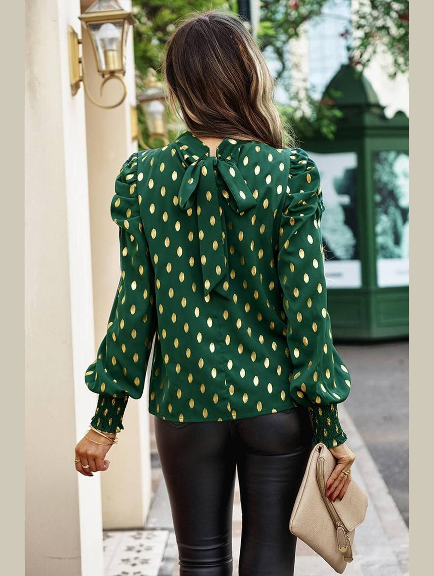 ROUND NECK RUFFLED SLEEVE LOOSE TOP - Doublju