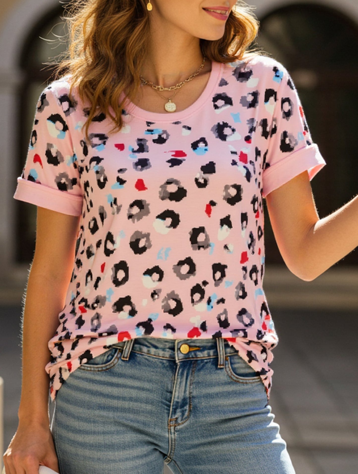 Round Neck Pullover Slightly Loose Casual Top ??Lightweight Daily Essential for Women
