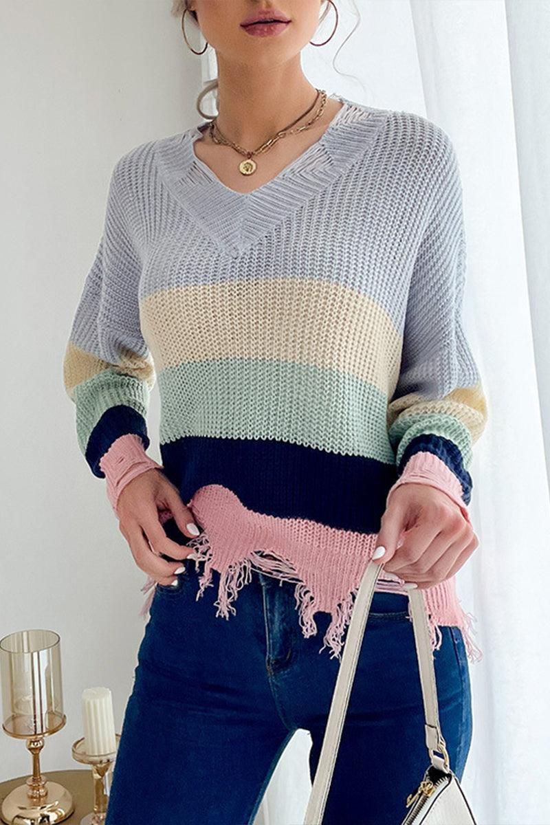 DISTRESSED HEM COLOR BLOCK KNIT SWEATER - Doublju