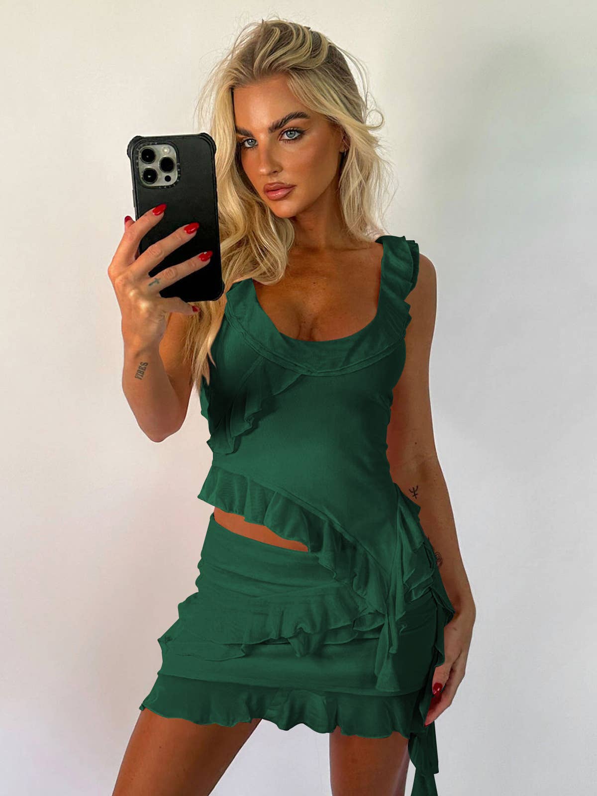 Chiffon deep neck irregular vest short skirt set