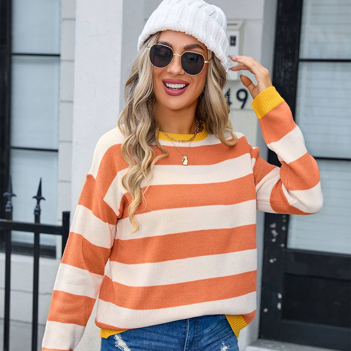 CREW-NECK STRIPED PULLOVER IN CONTRASTING COLORS