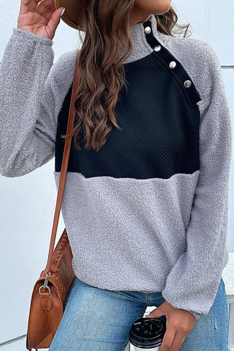 CWOHOL1007_VINTAGE PLUSH PATCHWORK BUTTON LONG-SLEEVED TOP