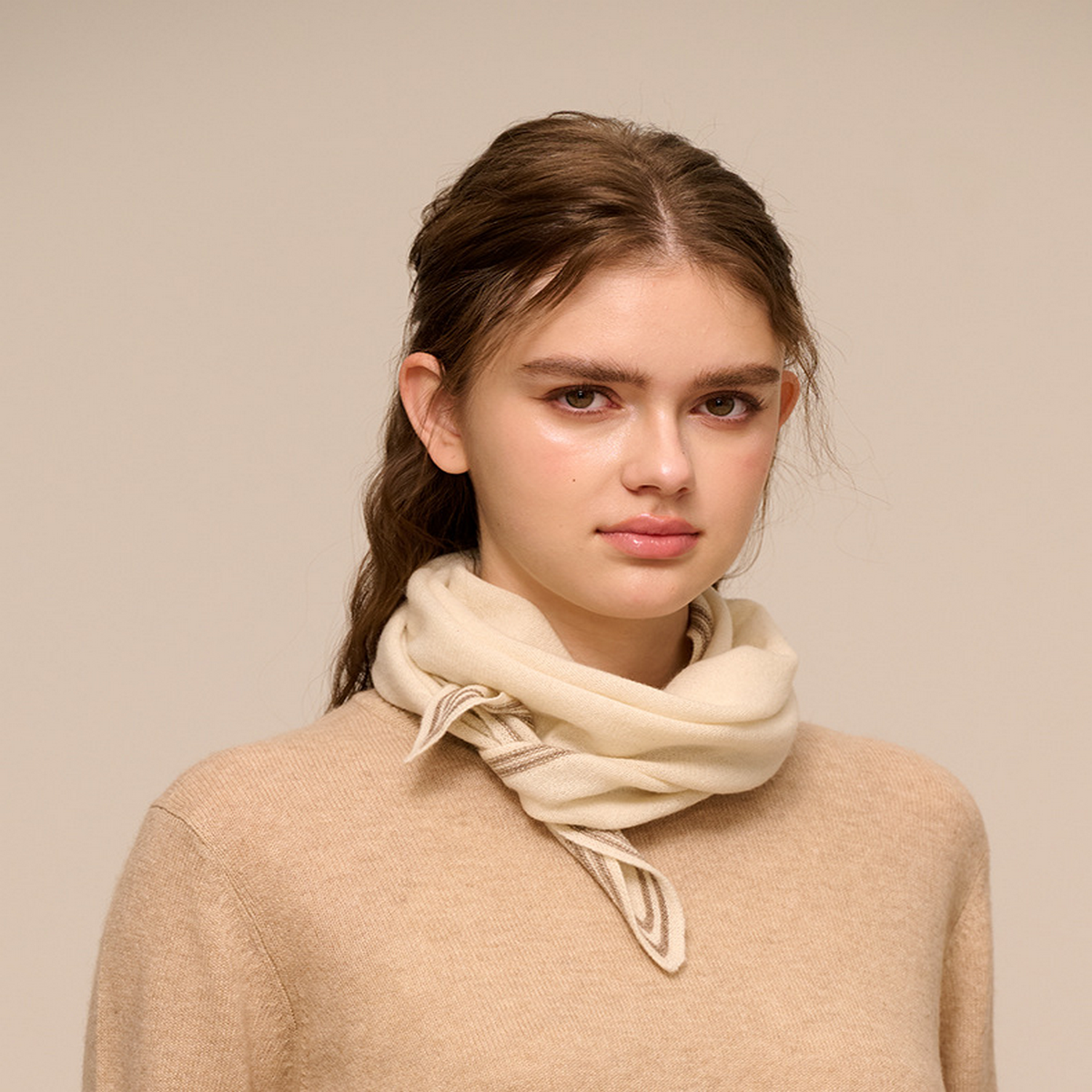 Lightweight Knit Wrap ? Soft Triangle Neck Scarf