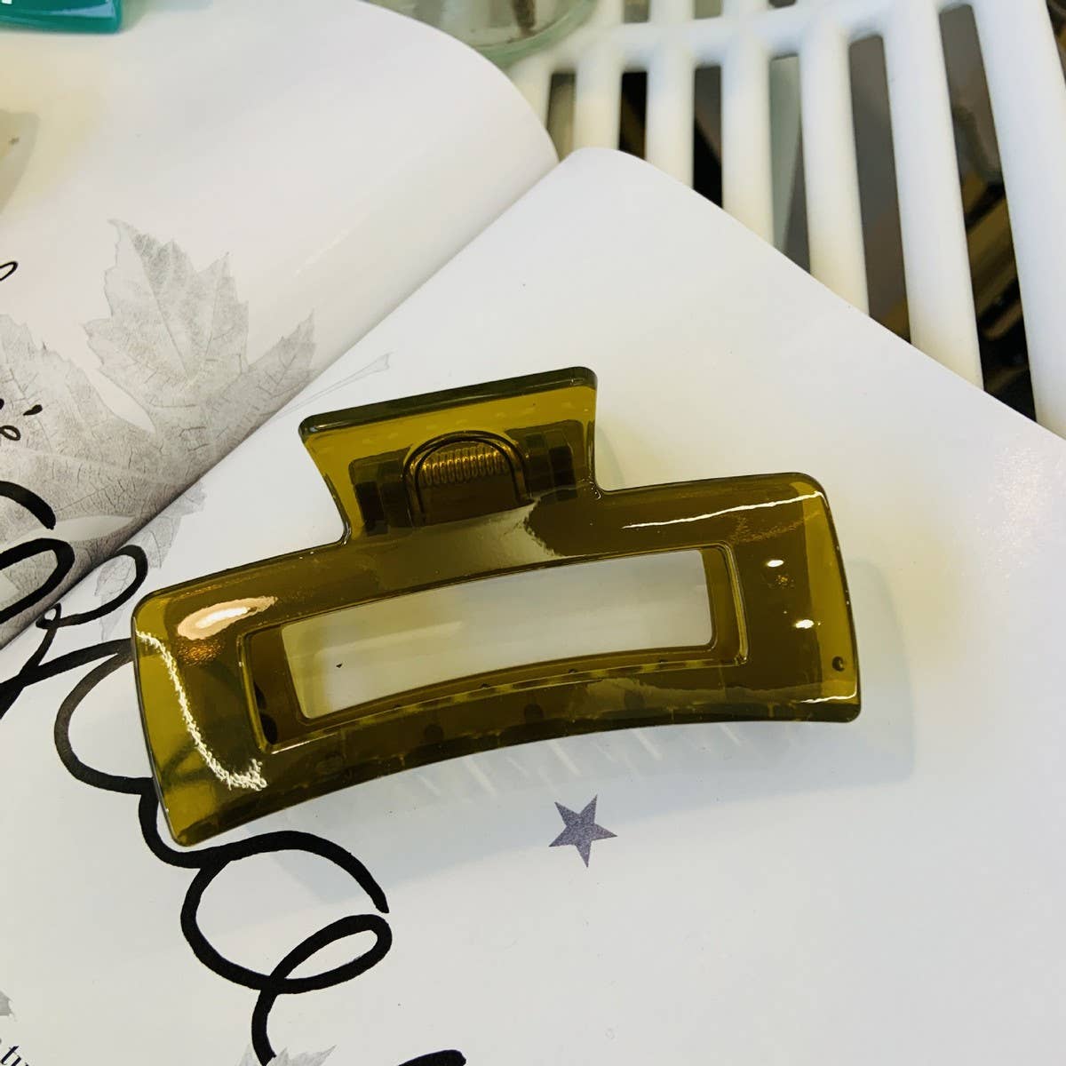 CWAHA1557_4.13"SIMPLE RECTANGLE HAIR CLAW CLIP