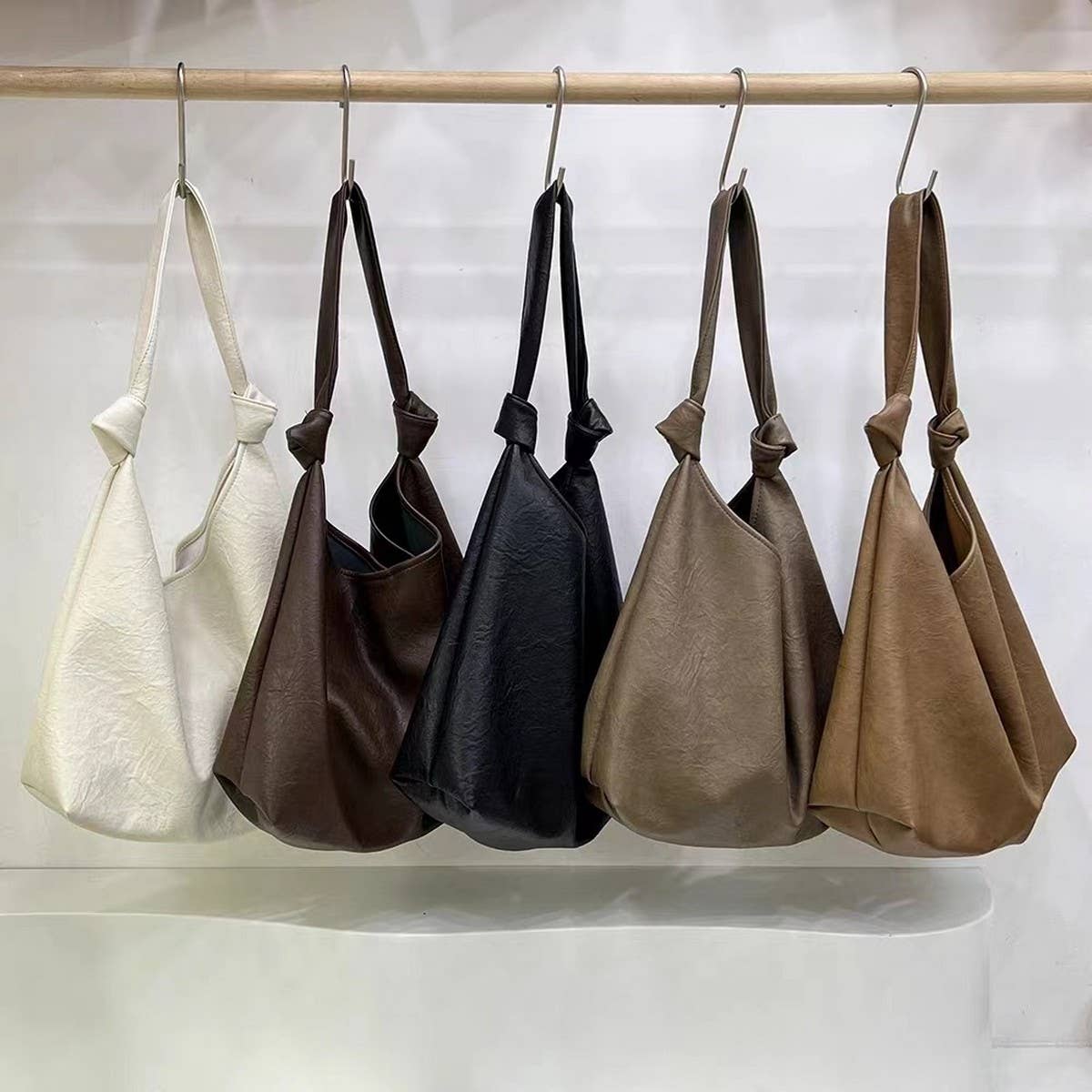LARGE CAPACITY SOFT LEATHER HANDBAG SHOULDER BAG_CWAB4102