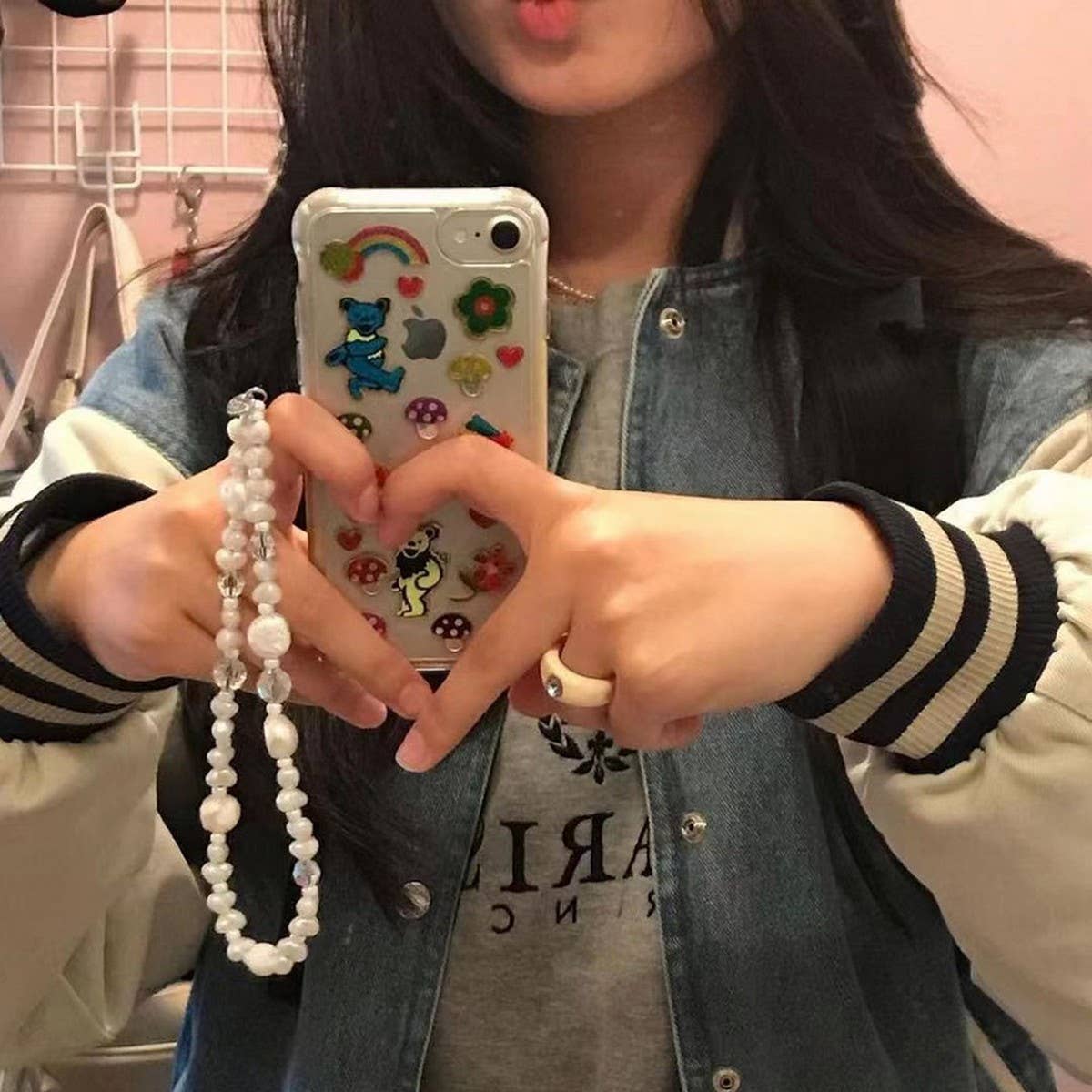 CWMM8717_SIMPLE AND VERSATILE PEARL MOBILE PHONE LANYARD