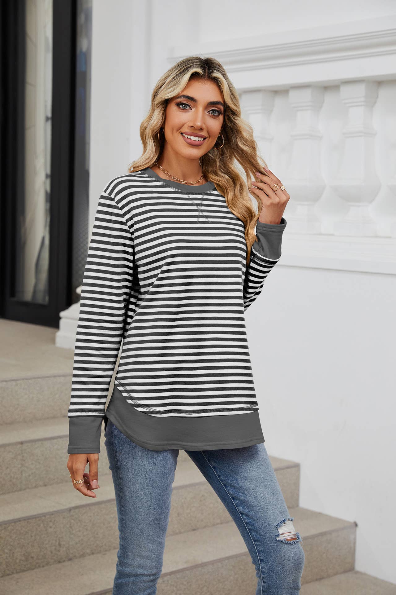 Crew-neck striped long-sleeved hoodie