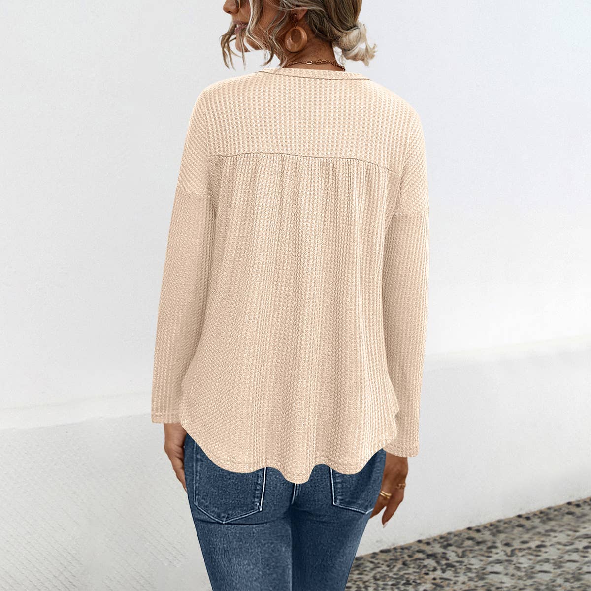BUTTON-DOWN WAFFLE TOP WITH LONG SLEEVES