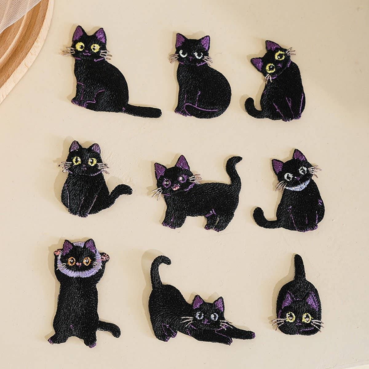 3D Cat Embroidered Iron-On Patch for Stain Repair_CWMM5921