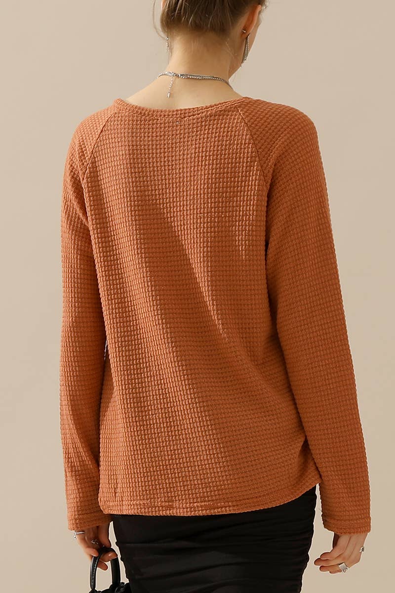 CWTTL1099_R NECK EYELET REGLAN SWEATER KNIT TOP