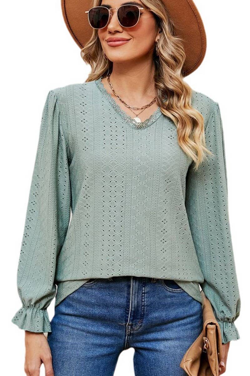 CWTBLL2394_V-NECK LONG-SLEEVED HOLLOW LACE PATCHWORK TOP