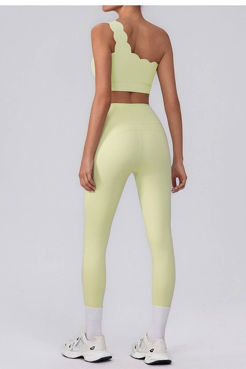 CWMU0517_NUDE PADDED LACE YOGA SHOCKPROOF TOP