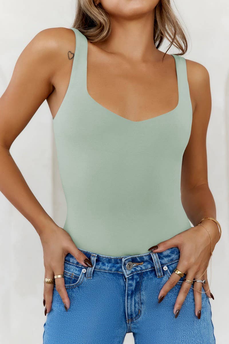 CWTTK0783_SOLID COLOR BACKLESS SLIM FIT CAMISOLE TOP