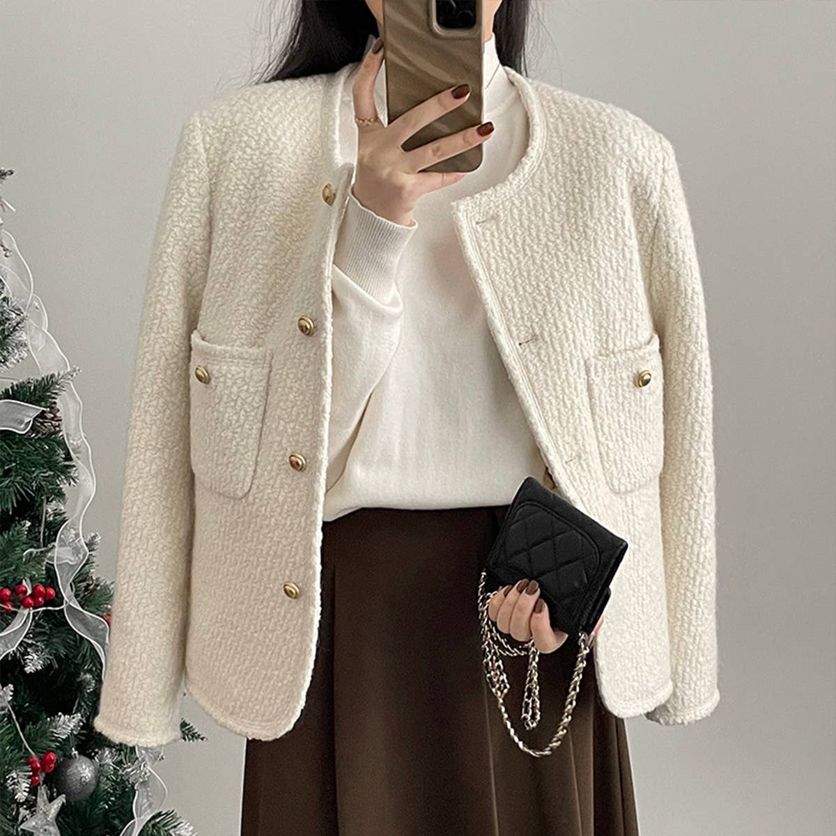 Collarless single-breasted cardigan coat