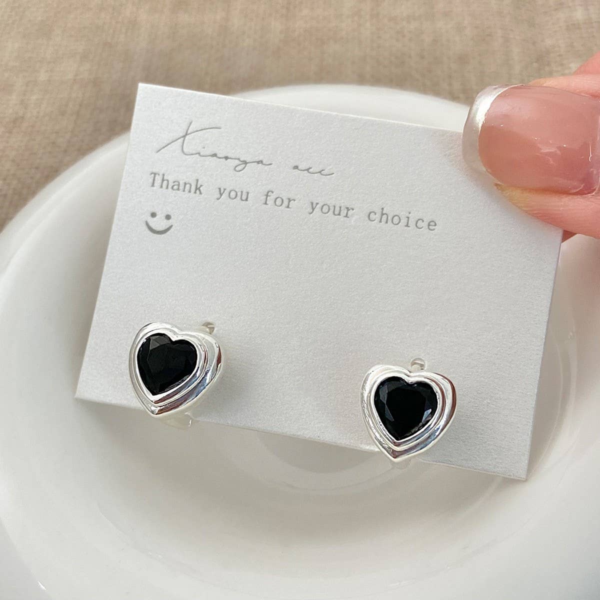 VALENTINE'S DAY RETRO HIGH-END HEART EARRINGS