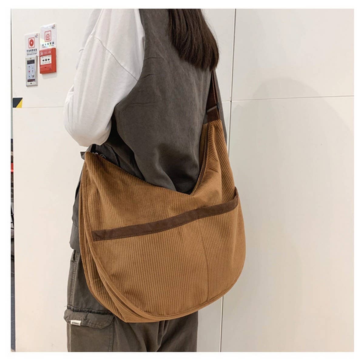 CWAB1960_SIMPLE ART STYLE CROSSBODY BAG