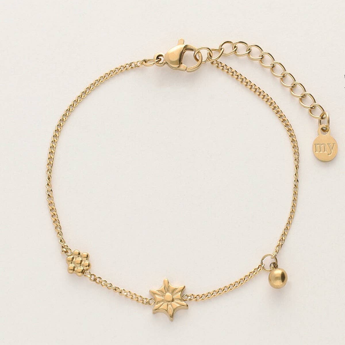 Heart-plated high-grade zircon bracelet