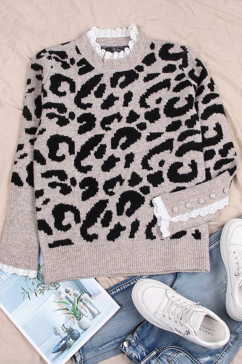 CWOSWL07355_LEOPARD LACE TRIM CREWNECK BUTTON KNIT SWEATER